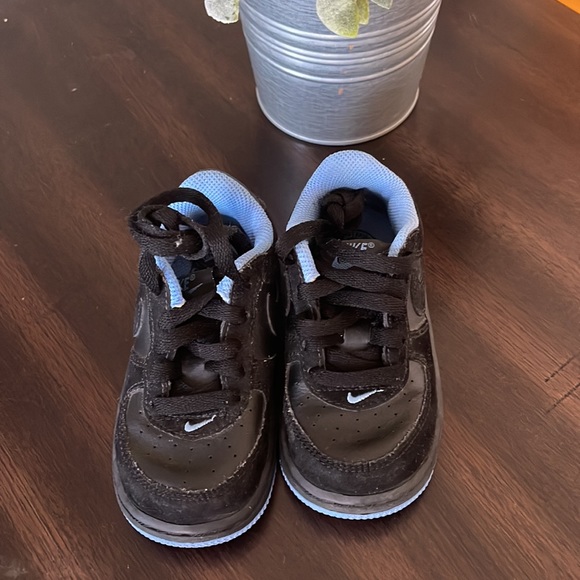 Nike Airforce US6 - Picture 2 of 3